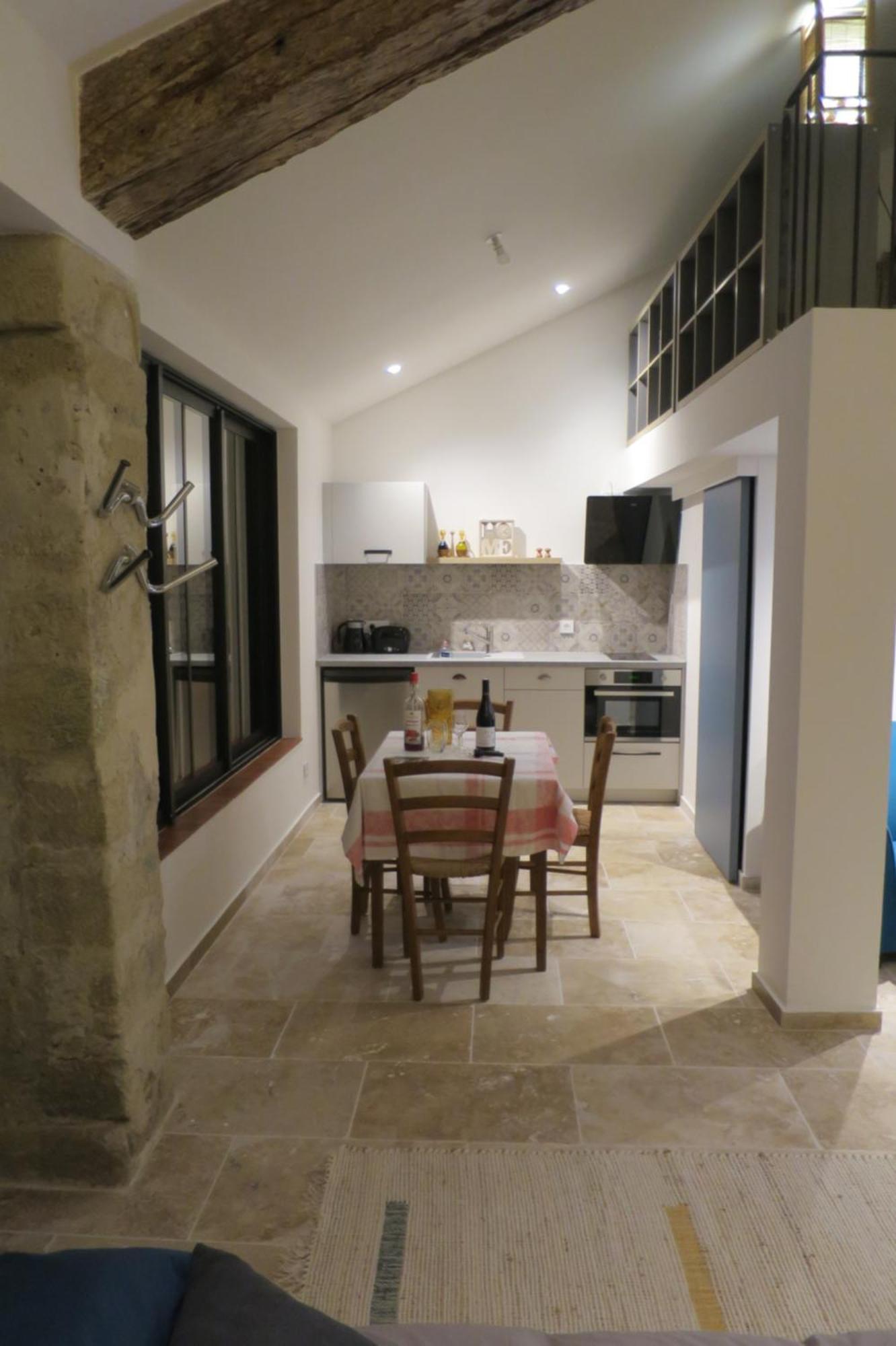 La Grotte Apartment Serignan-du-Comtat Luaran gambar