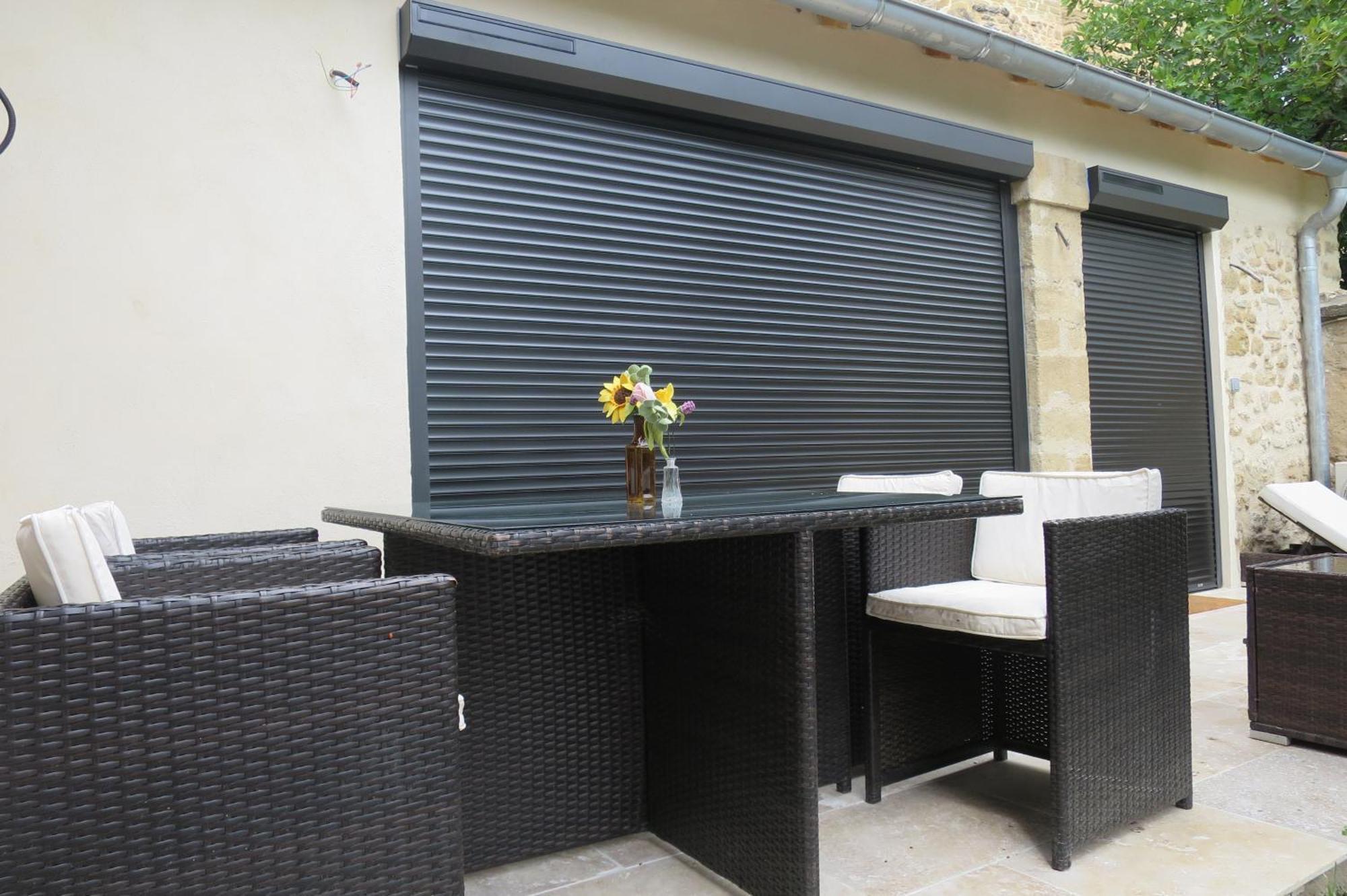 La Grotte Apartment Serignan-du-Comtat Luaran gambar