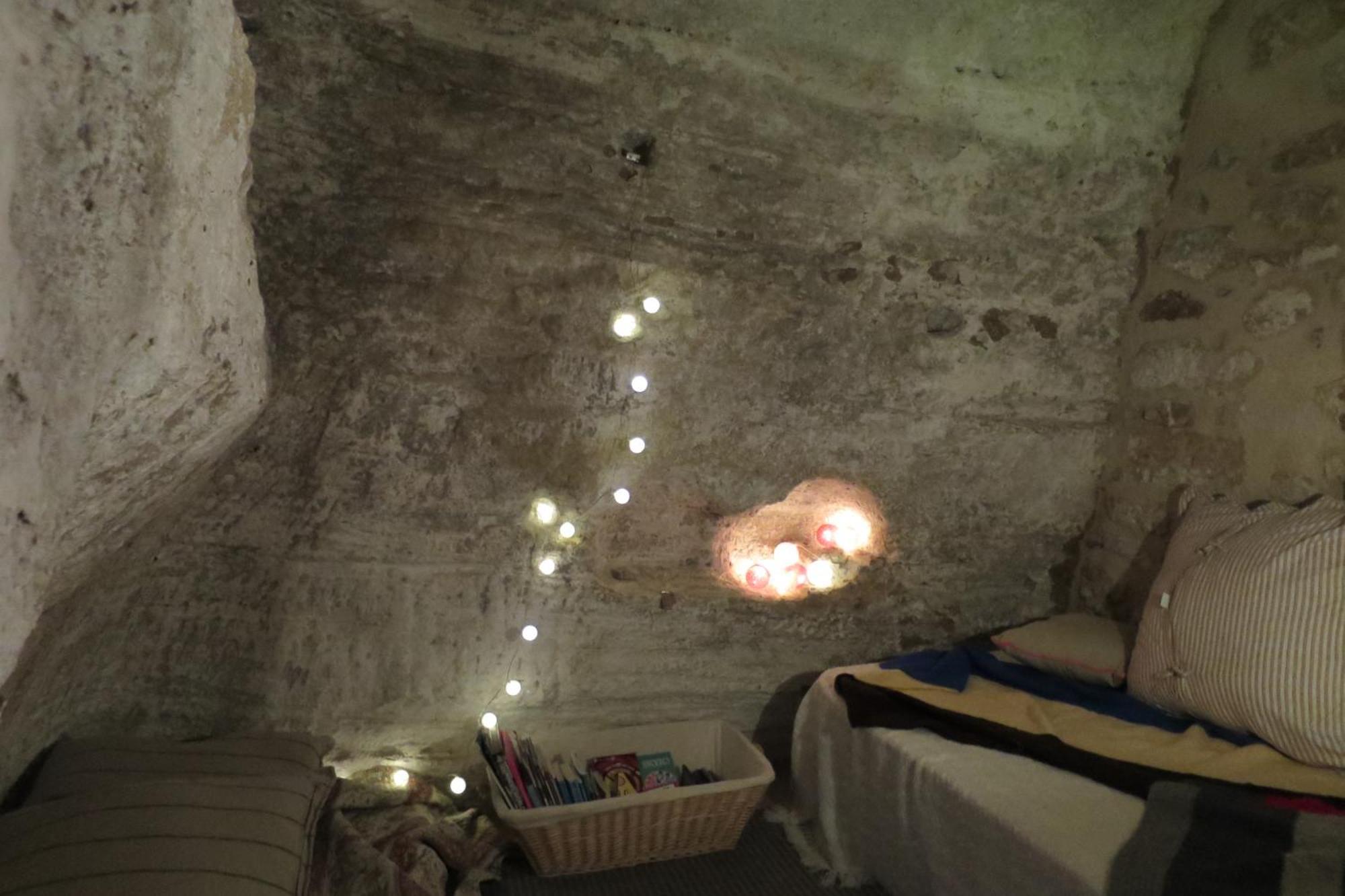 La Grotte Apartment Serignan-du-Comtat Luaran gambar